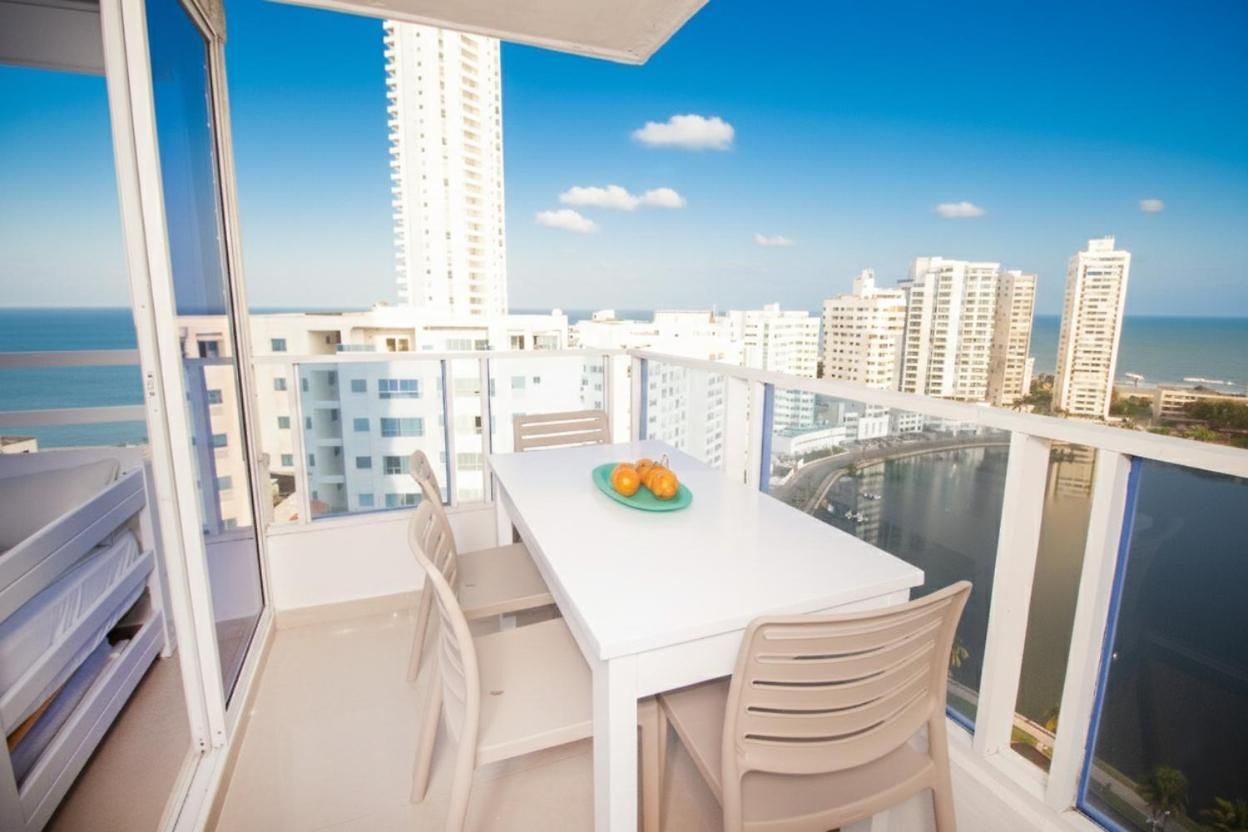 Apartamento Con Vista Al Mar, Cerca A Bocagrande *