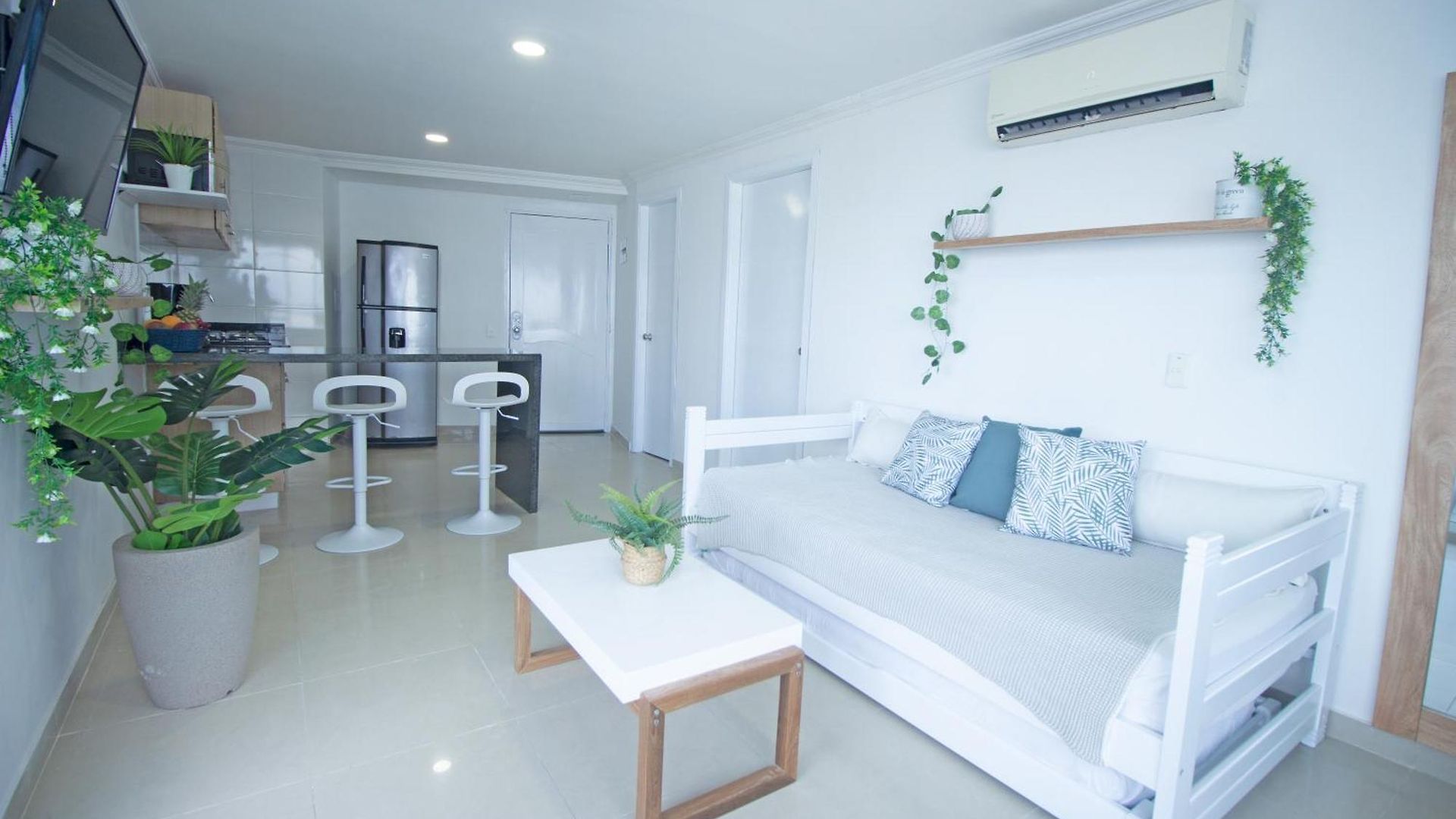 Apartamento Con Vista Al Mar, Cerca A Bocagrande