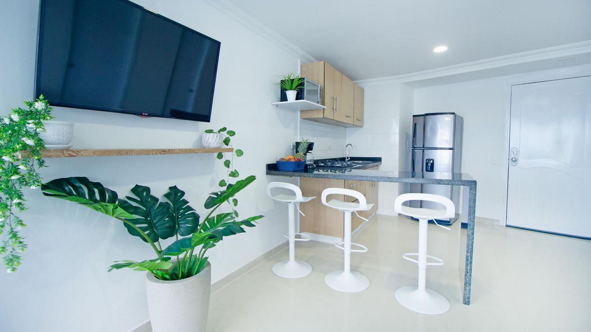 Apartamento Con Vista Al Mar, Cerca A Bocagrande *