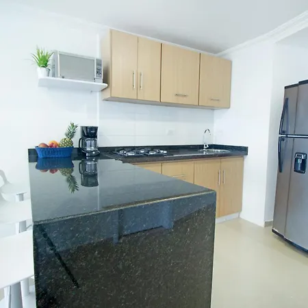 Con Vista Al Mar, Cerca A Bocagrande Apartamento