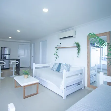 Apartamento Con Vista Al Mar, Cerca A Bocagrande *